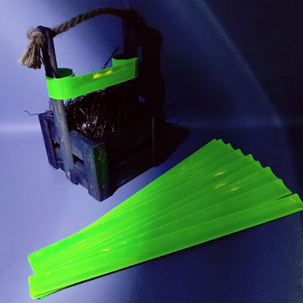 Светоотражающий SLAP-браслет, 39,5 х 3 см / фликер на руку, на коляску / самоскручивающийся / безопасность для пешеходов - 1 шт